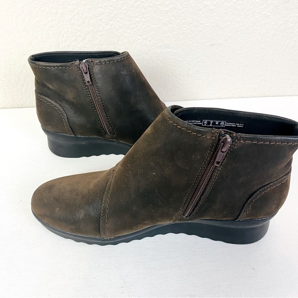 Clarks Cloudstepper Brown Caddell Wedge Ankle Boots Size 9 - Picture 2 of 7